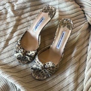 Manolo Blahnik Leopard 🐆 print slip on heel